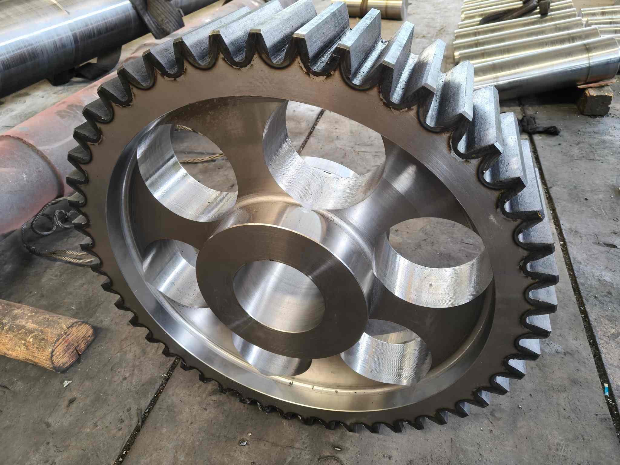 How to Align a Girth Gear and Pinion on a Ball Mill