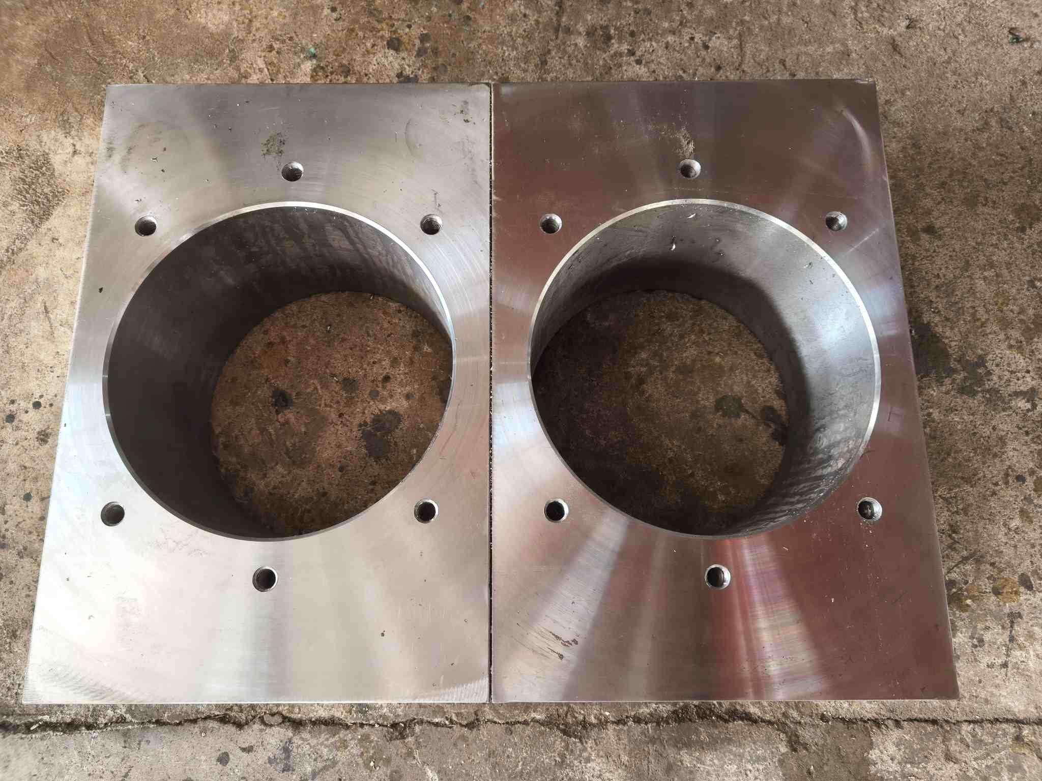 Bronze Bushings vs. Rolling Element Bearings: A Heavy Industry Engineer's Selection Guide